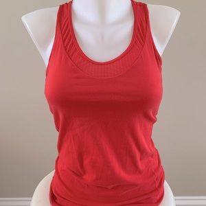 Lululemon racer back tank with built in bra